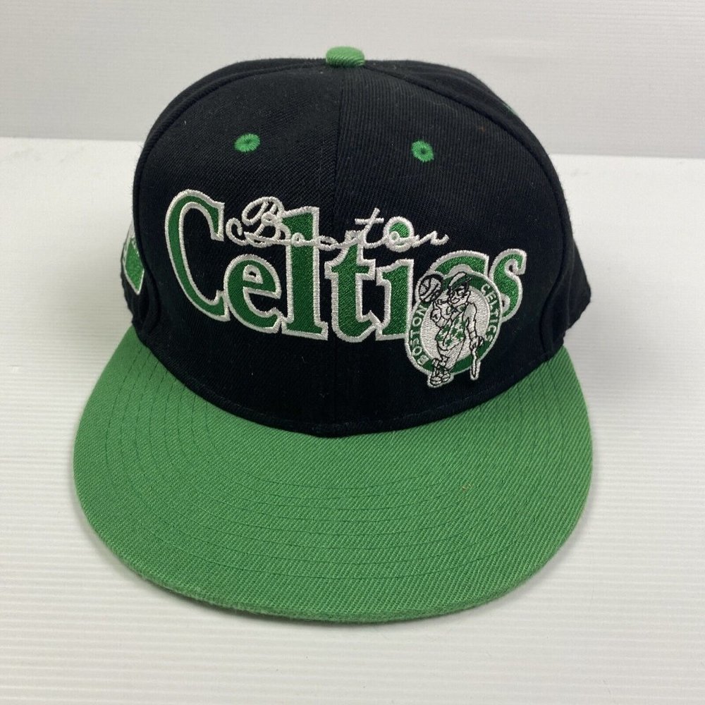 Boston Celtics NBA Basketball Snapback Cap Hat New Era Fits - Picture 1 of 10